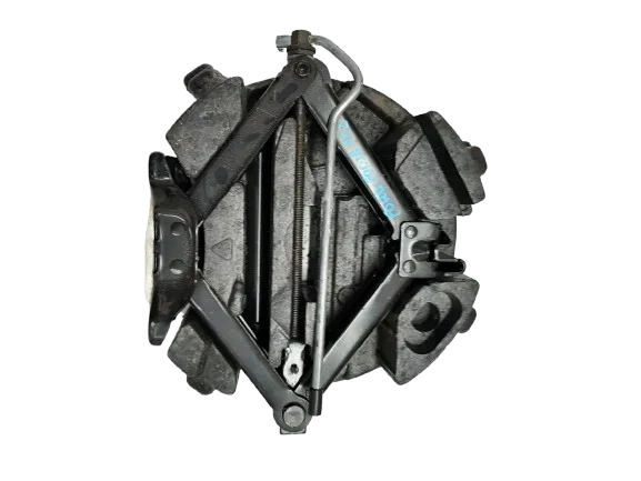 FORD FOCUS MK2 WKŁAD KOŁA BAGAŻNIKA PODNOŚNIK 6M51-17009-BB Bezpieczna płatność