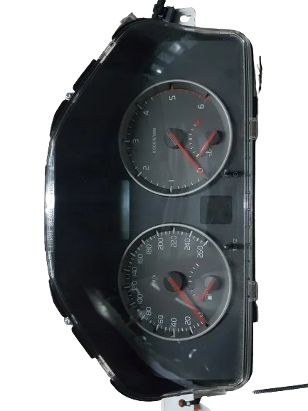 VOLVO C30 LICZNIK 30786344 Premium