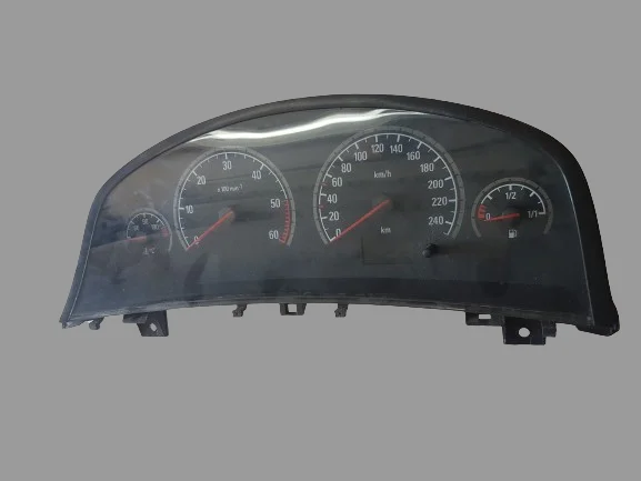 Zniżka OPEL VECTRA C 1.9 CDTI LICZNIK 13193072 QM