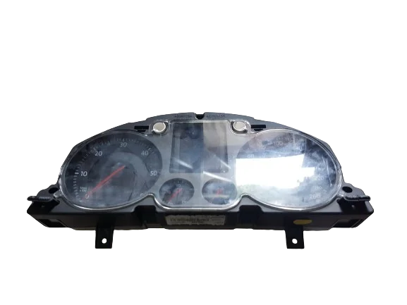 Tani VW PASSAT B6 2.0 TDI LICZNIK 3C0920870L