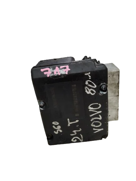 Kup online VOLVO S60 2.4 T POMPA ABS 8619538 8619537