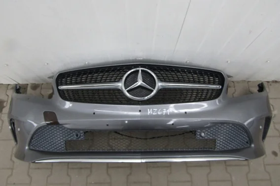 Zderzak przód Mercedes A-Klasa 176 Lift 15-19 / Radar Dostępne od ręki