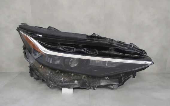 Ostatnie sztuki Lampa przód Toyota BZ4X FULL LED 22- RH