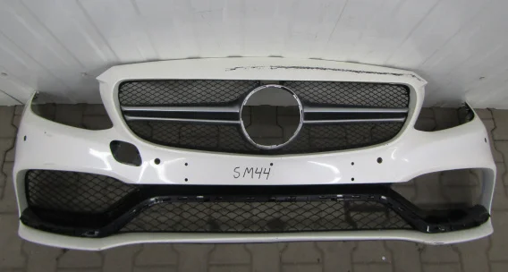 Dostępne od ręki Zderzak przód przedni Mercedes C-klasa 205 6.3 63 AMG 14-18