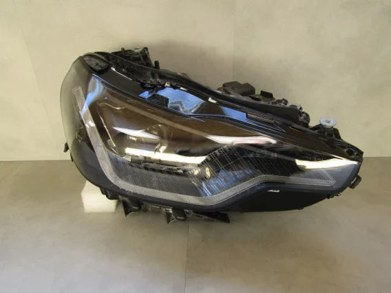 Hit sprzedaży Lampa przód BMW 2 G42 FULL LED 22- RH 8083636