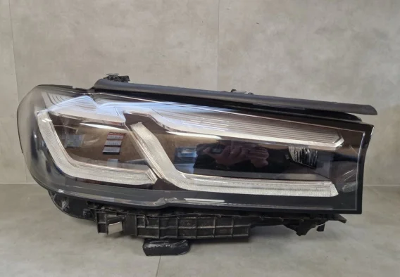 Bezpieczna płatność LAMPA PRZÓD BMW 5 G30 G31 LIFT LCI FULL LED 20-24 PRAWA RH 9850582-06