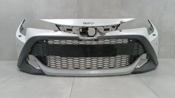 Zderzak przód przedni Toyota Corolla TREK XII E210 E21 Kombi 18- Premium