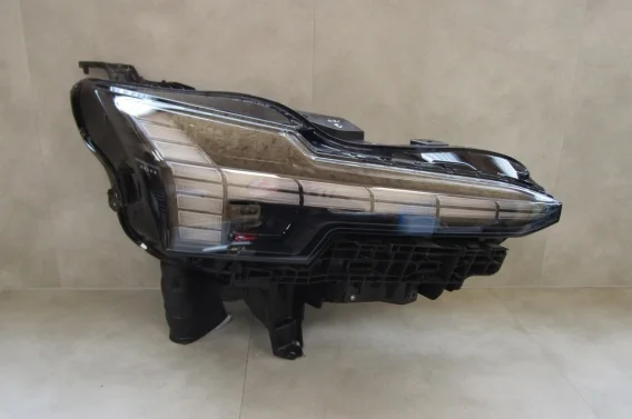 Cena promocyjna LAMPA PRZÓD VOLVO EX30 FULL LED 23- RH PRAWA 80000628