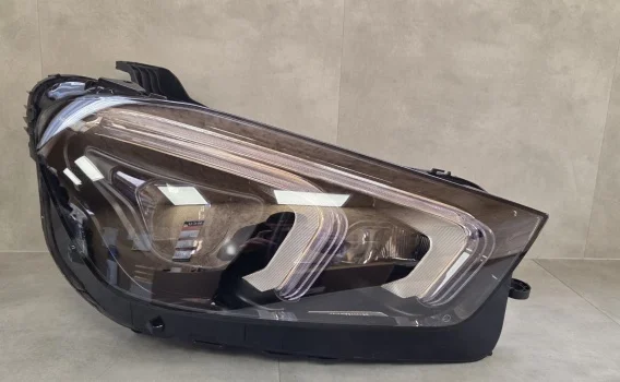 LAMPA PRZÓD MERCEDES GLE 167 FULL LED MULTIBEAM 19-23 RH PRAWA A1679065608 Tylko do końca tygodnia