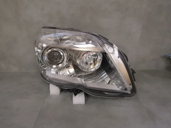 LAMPA PRZÓD MERCEDES GLK W204 KSENON SKRĘTNY RH PRAWA 08-12 Dodaj do koszyka