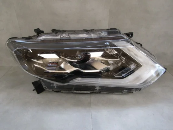 Wybór klientów LAMPA PRZÓD NISSAN X-TRAIL T32 LIFT FULL LED RH PRAWA 17-20