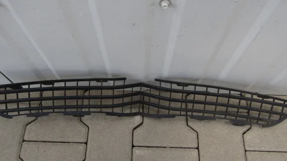 Kratka wlot powietrza Tesla X 1050143-00-E Zamów teraz