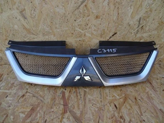 Atrapa Grill Mitsubishi L200 SPORT Ograniczona ilość