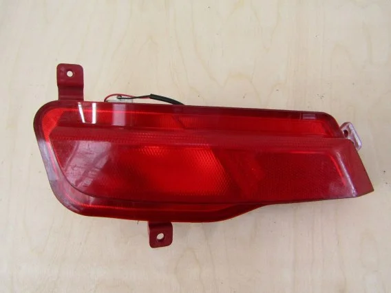 Bezpieczne zakupy Lampa lampka odblask tył prawy MG ZS Suv 17-