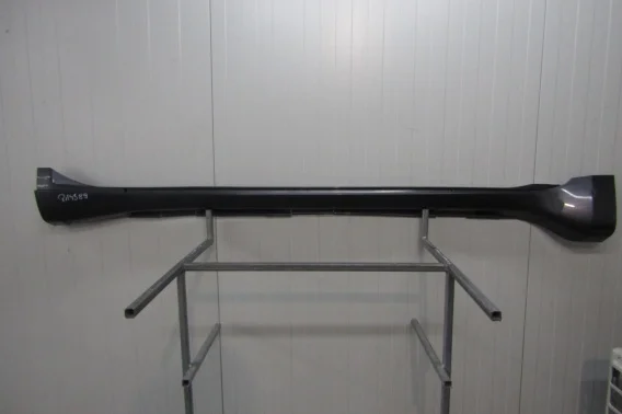 Listwa progowa prawa Toyota Land Cruiser 150 09- 5D JM150 Nowy