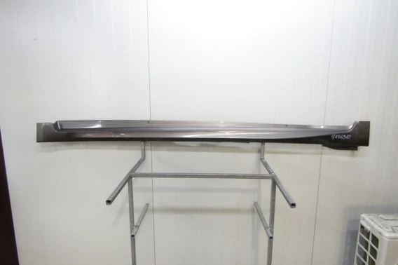 Listwa progowa lewa Toyota Avensis Lift 15-18 T27 Premium