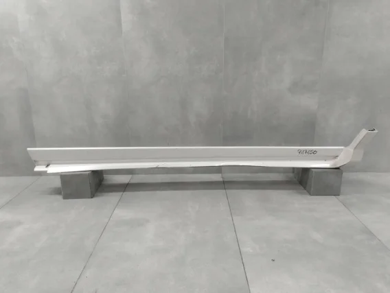 Listwa progowa lewa Ford Kuga MK2 Titanium Escape ST 12-19 Ostatnia szansa
