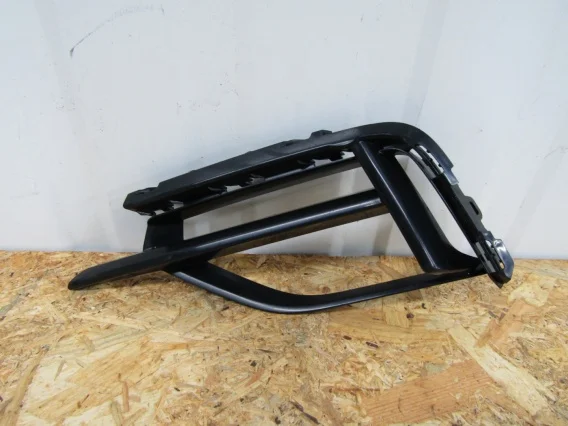 Nowość Kratka zderzaka lewa VW Golf VII R Lift 17- 5G0853665