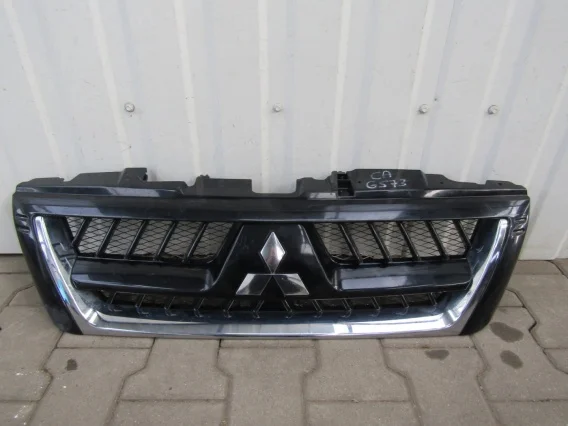 Zamów teraz Grill atrapa zderzak przód MITSUBISHI PAJERO 3 III 03-06 LIFT