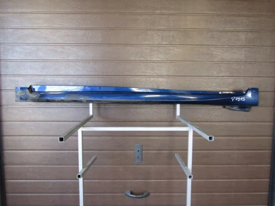 Oferta limitowana Listwa progowa lewa Toyota Avensis Lift 15- T27